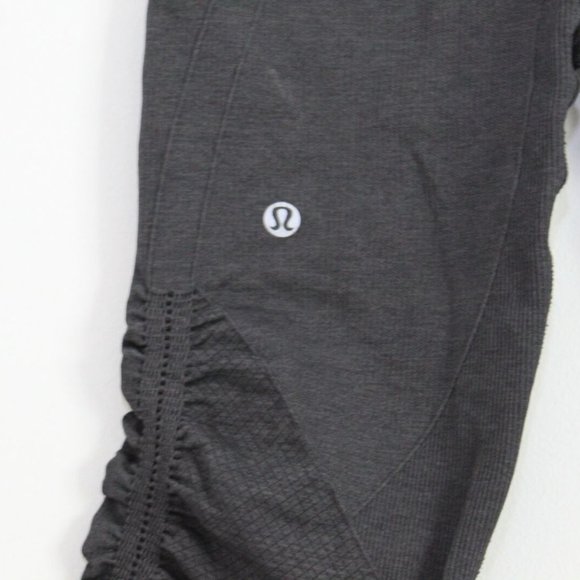 Lululemon In The Flow Crop II Ruched HW7970 - Picture 3 of 5